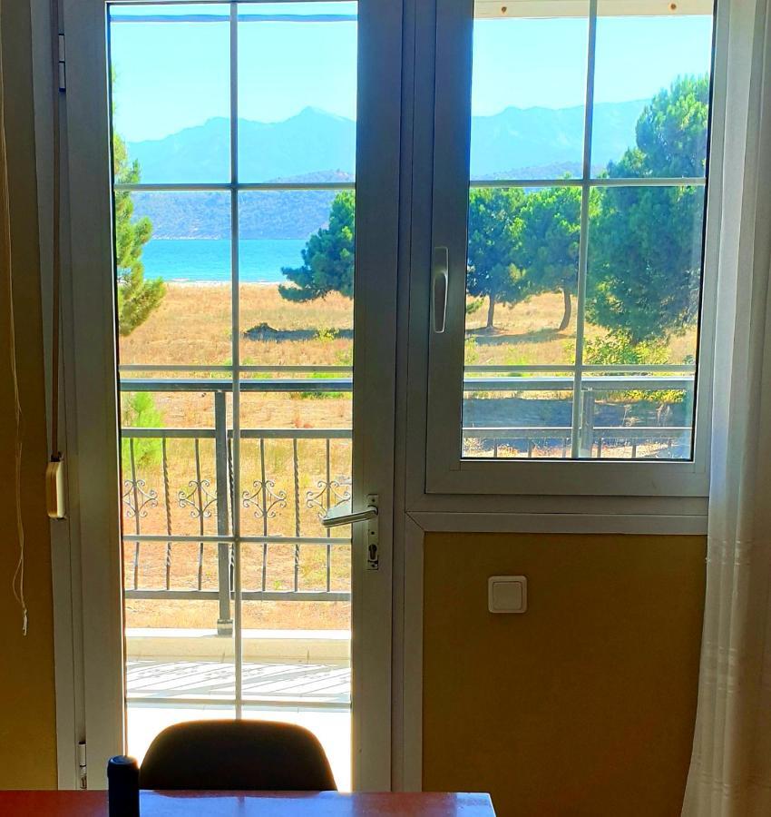 Ourania Luxury Apartment Keramoti  Bagian luar foto