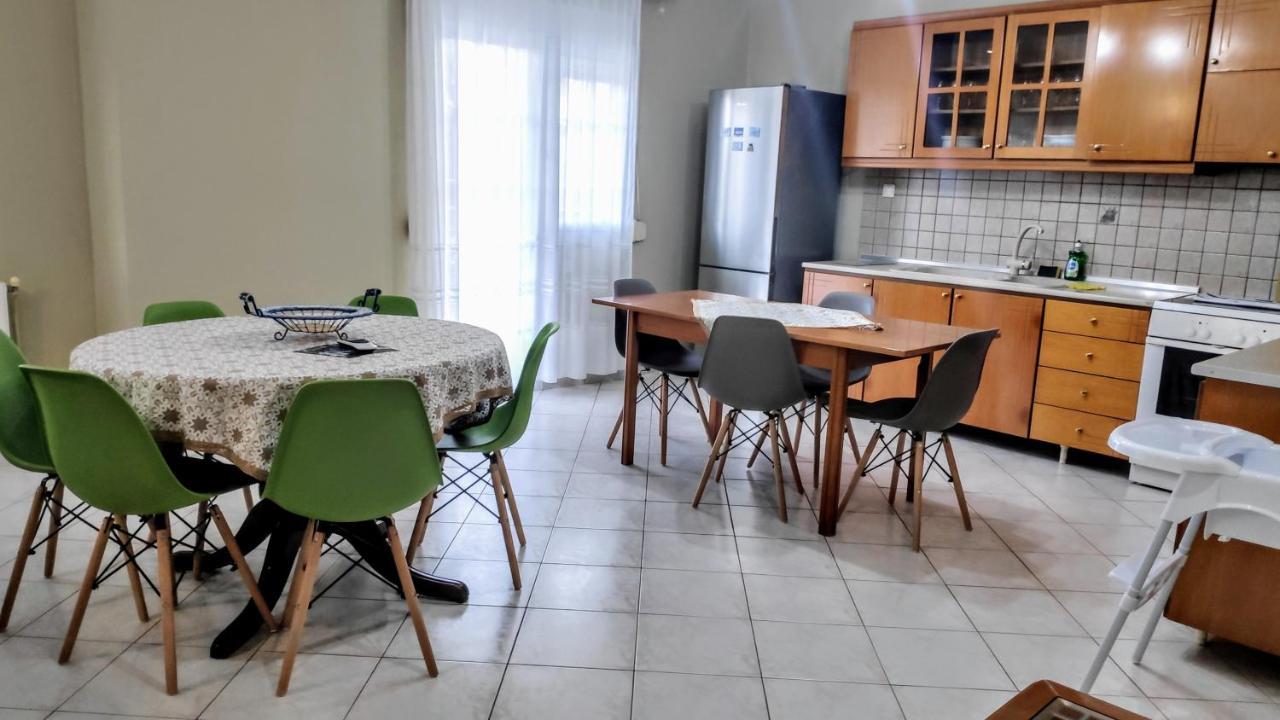 Ourania Luxury Apartment Keramoti  Bagian luar foto
