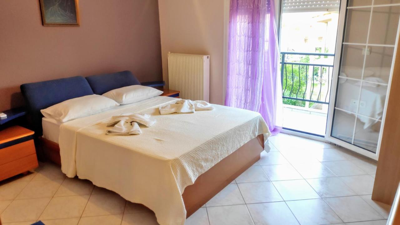 Ourania Luxury Apartment Keramoti  Bagian luar foto